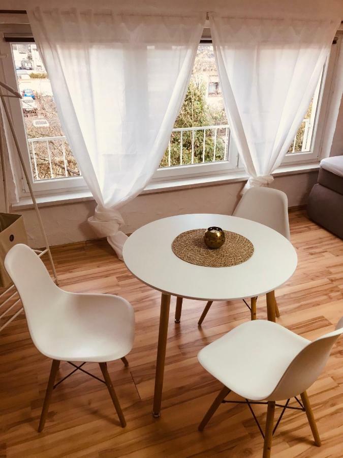 Studio Apartment In Direkter Naehe Zur Uniklinik Homburg Homburg  Exterior foto